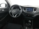 Hyundai Tucson navi klima auto grzane fotele kamera i czujniki parkowania - 16