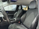 Mercedes C 200 AMG Line, Kamera cofania, Ambiente LED, salonPL, FV-23%, DOSTAWA - 9