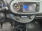 Toyota Yaris HYBRYDA / Nawigacja / Automat / Klimatronik x 2 / Tempomat - 12