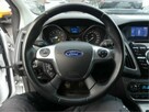 Ford Focus kombi Titanium - 14