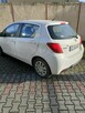 Sprzedam Toyotę yaris z bardzo niskim przebiegiem - 3