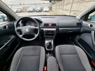 Škoda Octavia 2.0 115KM ! PRZEBIEG: 117.469 ! Xenon ! Climatronic ! Hatchback - 13