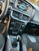 Volvo V40 2.0T2 navi FULL LED R-DESIGN chromy - 11