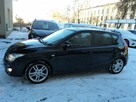 sprzedam ładnego HYUNDAIA  i30 1.6 b - 4