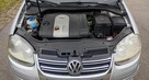 Volkswagen Jetta 1.6 benzyna FSI 2005 Rok golf passat - 8