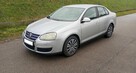 Volkswagen Jetta 1.6 benzyna FSI 2005 Rok golf passat - 1