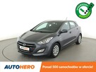 Hyundai i30 niski przebieg grzane fotele  PDC klima