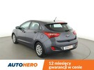 Hyundai i30 niski przebieg grzane fotele PDC klima - 4