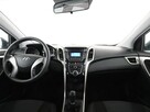 Hyundai i30 niski przebieg grzane fotele PDC klima - 15
