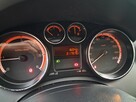 Peugeot 308 - 8