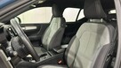 Volvo XC 40 B3 Core 4x2 - 16