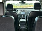 Ford Explorer 4x4 w bogatej wersji Sport - 9