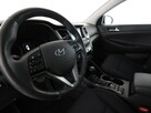 Hyundai Tucson 177KM Automat Hak Navi Czujniki parkowania Klimatyzacja podgrzewane fo - 14