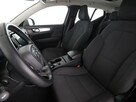 Volvo XC 40 Automat, Navi, Panorama, Czujniki, Aut.klima - 13