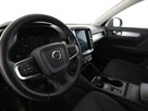Volvo XC 40 Automat, Navi, Panorama, Czujniki, Aut.klima - 14