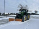 Odśnieżanie dużych powierzchni parkingów placów manerowych