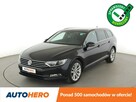 Volkswagen Passat DSG R-Line interior pack klima auto navi grzane fotele czujniki parkow - 1