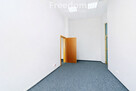 Powierzchnia biurowa na parterze + parking - 3