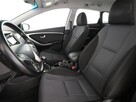 Hyundai i30 navi klima auto kamera i czujniki parkowania grzane fotele - 13