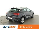 Volkswagen T-Roc 4x4 DSG full LED panorama virtual cocpit navi klima auto grzane fotele - 7