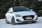 Hyundai i30 Fastback Premium Navi Kamera Panorama Ledy pół-skóry Grzana Kierownica - 9