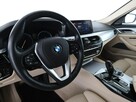 BMW 520 4x4 automat full LED skóra navi kamera i czujniki parkowania el. stero - 14