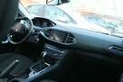 Peugeot 308 - 8