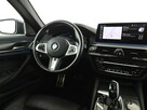 BMW 530 FV23% M Sport automat PHEV skóra panorama HarmanKardon ACC kamera - 16