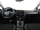 Volkswagen Golf DSG klima auto navi grzane fotele czujniki parkowania - 15