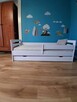 Biały tapczanik z szufladą i materacem 160x80 - 4