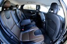 Volvo V40 Cross Country D2 Automat Cross Country Navi Skóra Full Opcja - 10