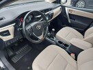 Toyota Corolla 1,6 benzyna 138 tys km Sedan Salon Polska - 12