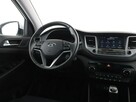 Hyundai Tucson navi klima auto grzane fotele kamera i czujniki parkowania - 16