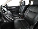 Mitsubishi Outlander PHEV 4x4 skopra full LED navi klima auto szyberdach kamera 360 - 13