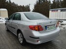 Toyota Corolla 1.6 benzyna - 11