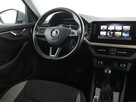 Škoda Kamiq DSG full LED klima auto virtual cocpit kamera i czujniki parkowania - 16