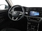 SsangYong Korando automat virtual cocpit navi klima auto grzane fotele kamera i czujniki - 16