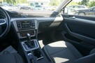 Volkswagen Passat 2.0 TDI/150 KM Evo Essence DSG Salon PL Faktura Vat 23% WX0107E - 16