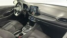 Hyundai i30 1.6 D Comfort DCT Kombi - 14