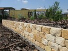 Mur oporowy z bloczków kamiennych - 6