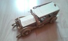 Samochód model drewniany - 2