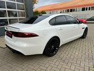 Jaguar XF 3.0 v6 AWD Prestige - 3