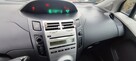 TOYOTA YARIS z 2007 roku 1.3 benzyna - 7
