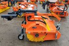 Zamiatarka hydrauliczna z koszem i zraszaniem do ładowarki Z - 9