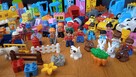 Lego Duplo wielki zestaw 24 figurki, 7 pojazdów i inne - 2