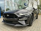 Ford Mustang GT Fastback - 8