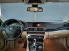 BMW M550i Łada zadbana jasny środek automat - 10