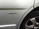 Opel VIVARO 3-fotele, 2,5 CDTI DLUGI AUTOMAT Klima - 8