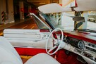 Zabytkowy samochód kabriolet Cadillac DeVille 1966 do ślubu - 9