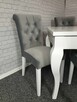 Krzesło tapicerowane pikowane z kołatką szare Producent Nowe - 2